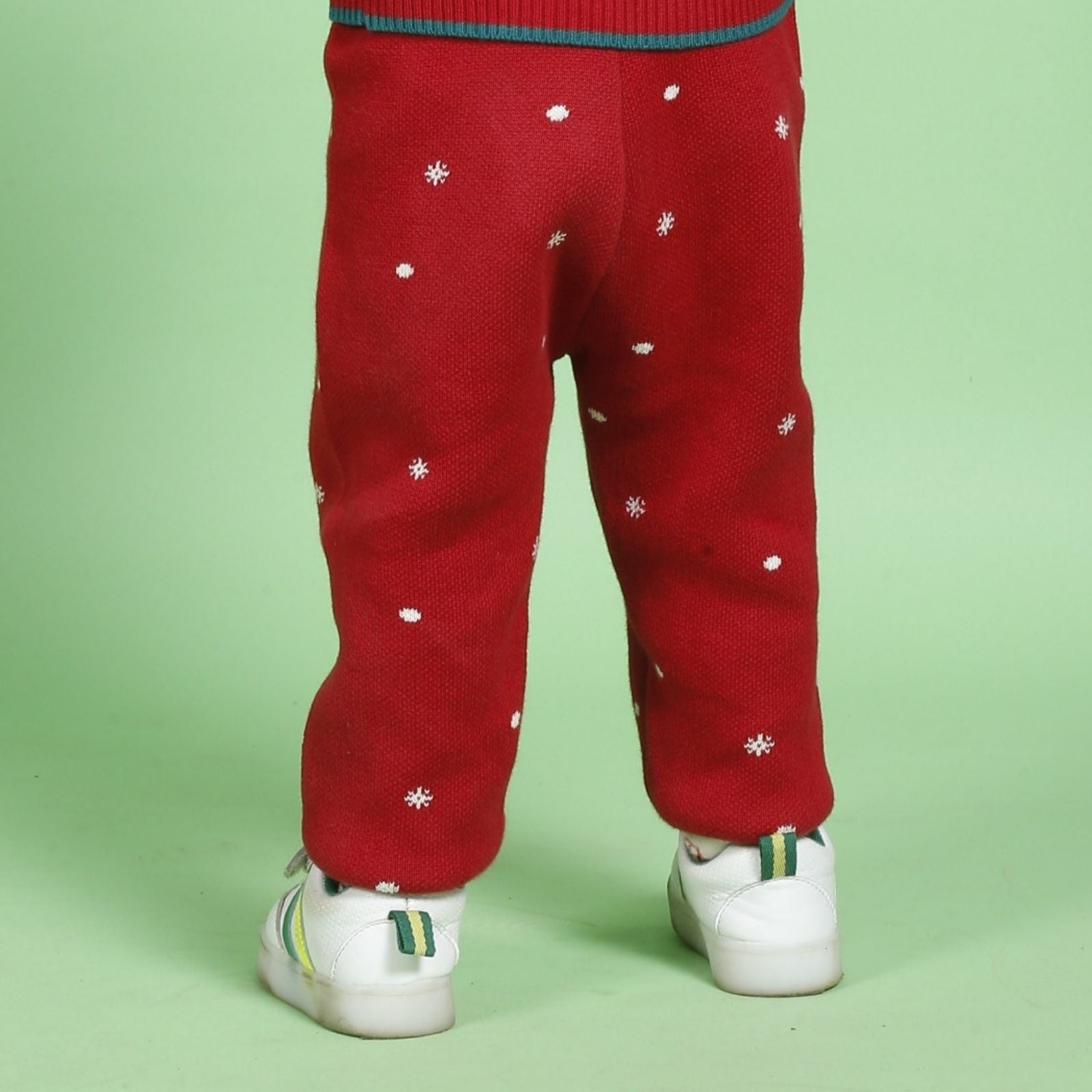 Greendeer Jaunty Reindeer & Hearth Warming Bear 100% Cotton Sweater with Red & Crème Lower Set of 4